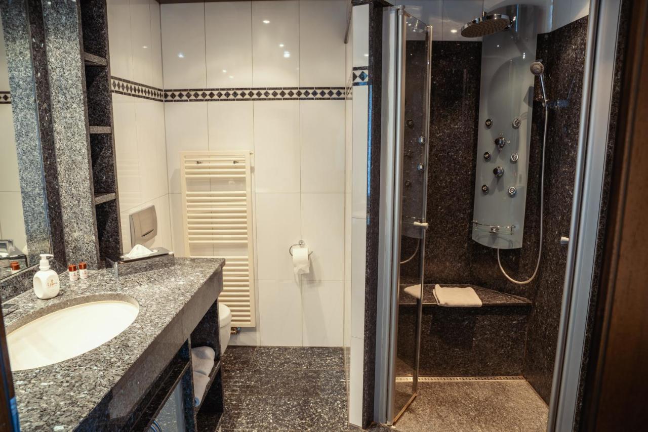 Parkhotel Volklingen Екстер'єр фото